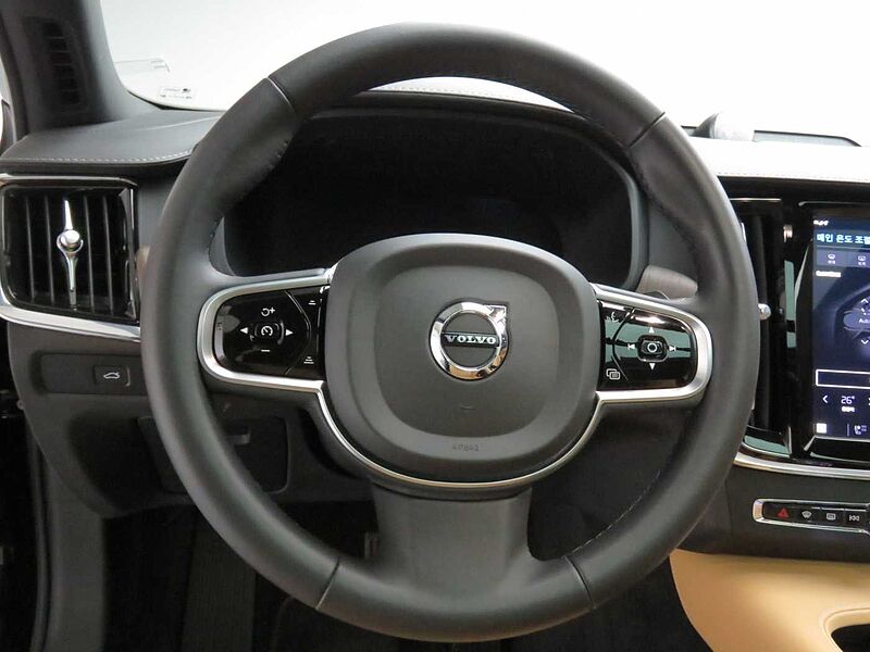 Volvo Ultimate, B5 마일드 하이브리드, 가솔린, 브라이트
