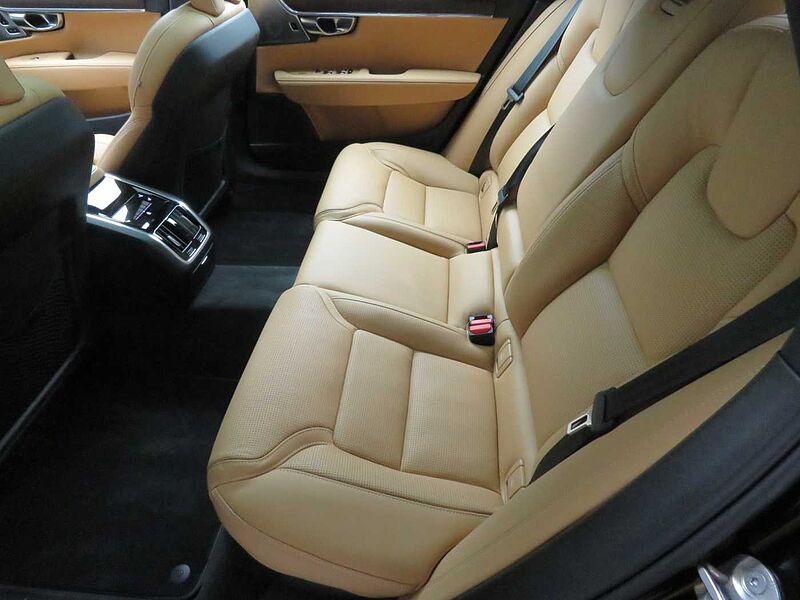 Volvo  Ultra, B5 마일드 하이브리드, 가솔린, 브라이트