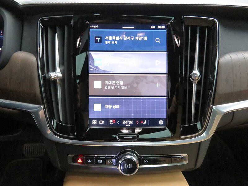 Volvo Ultimate, B5 마일드 하이브리드, 가솔린, 브라이트