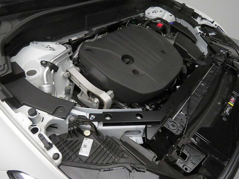 Volvo Ultra, B5 AWD 마일드 하이브리드, 가솔린, 다크