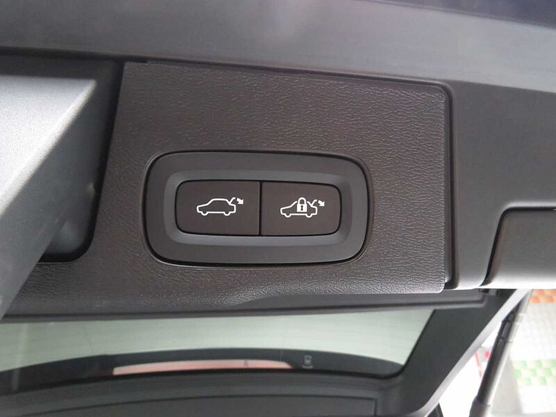 Volvo Ultra, B5 AWD 마일드 하이브리드, 가솔린, 브라이트