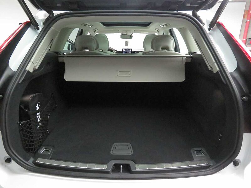 Volvo  Ultra, B5 AWD 마일드 하이브리드, 가솔린, 다크