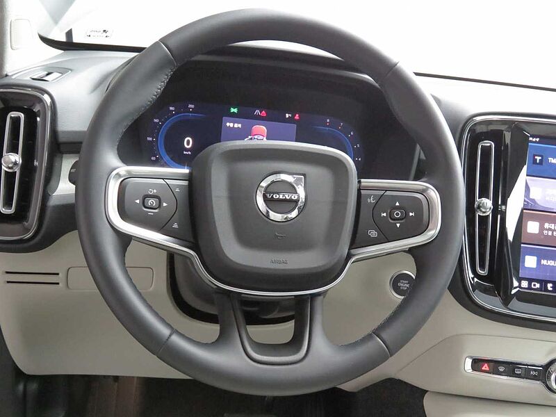 Volvo  Ultra, B4 AWD 마일드 하이브리드, 가솔린, 브라이트