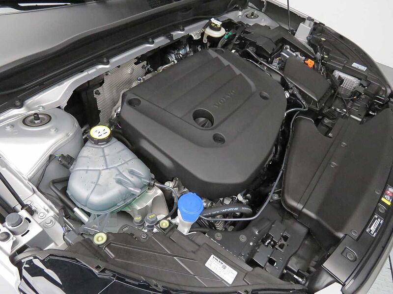 Volvo  Ultra, B4 AWD 마일드 하이브리드, 가솔린, 브라이트