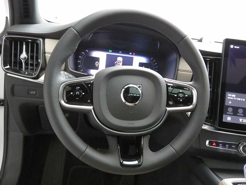 Volvo Ultra, B5 마일드 하이브리드, 가솔린, 브라이트