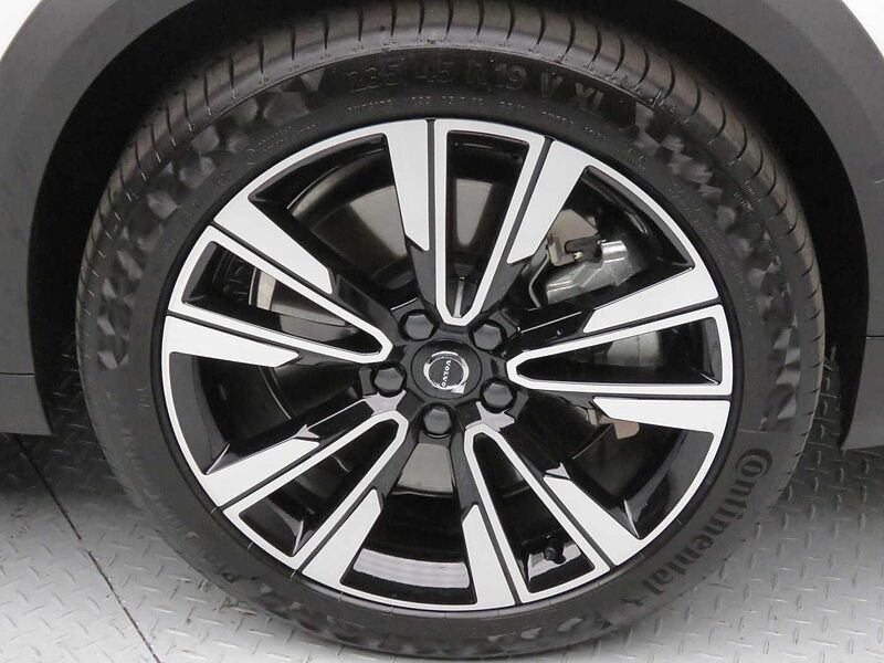 Volvo Ultra, B5 AWD 마일드 하이브리드, 가솔린, 브라이트