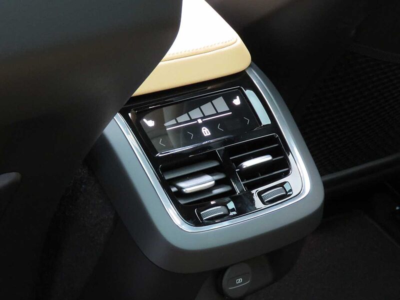 Volvo Ultra, B5 AWD 마일드 하이브리드, 가솔린, 브라이트