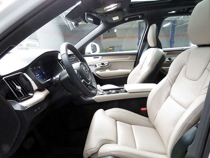 Volvo  Ultra, T8 AWD 플러그-인 하이브리드, 전기/가솔린, 브라이트, 7 좌석