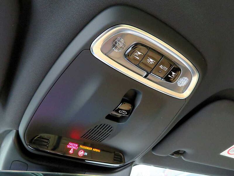 Volvo  Pro, B5 AWD mild hybrid