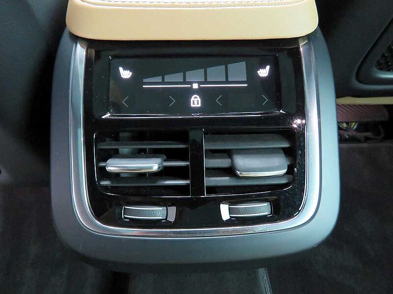 Volvo Inscription, B6 AWD (300 hp) aut 5 seat, 분리된 7개의 좌석