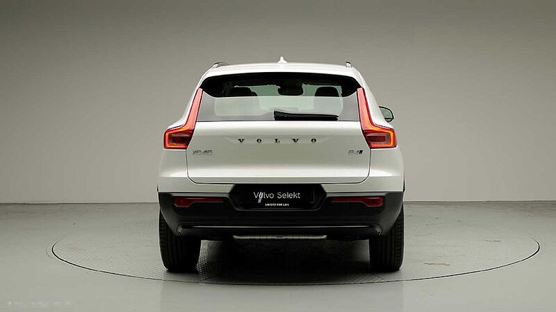 Volvo Ultra, B4 AWD 마일드 하이브리드, 가솔린, 다크