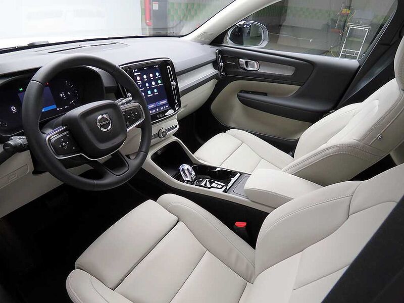 Volvo Ultra, B4 AWD 마일드 하이브리드, 가솔린, 다크