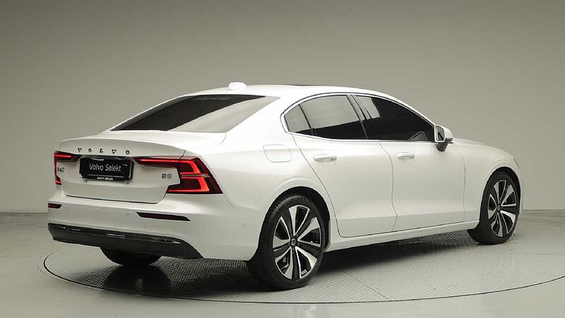 Volvo  Ultra, B5 마일드 하이브리드, 가솔린, 브라이트
