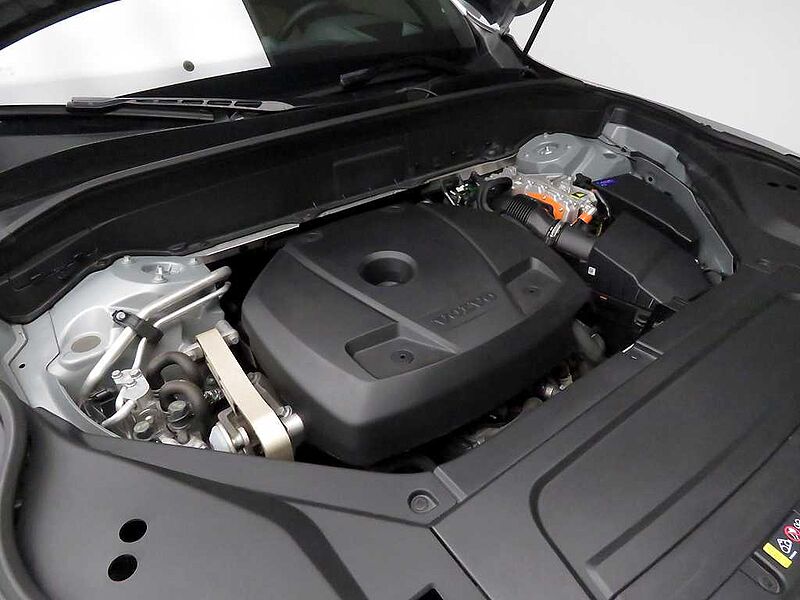 Volvo Recharge Ultimate, T8 AWD 플러그-인 하이브리드, 전기/가솔린, 브라이트, 7 좌석