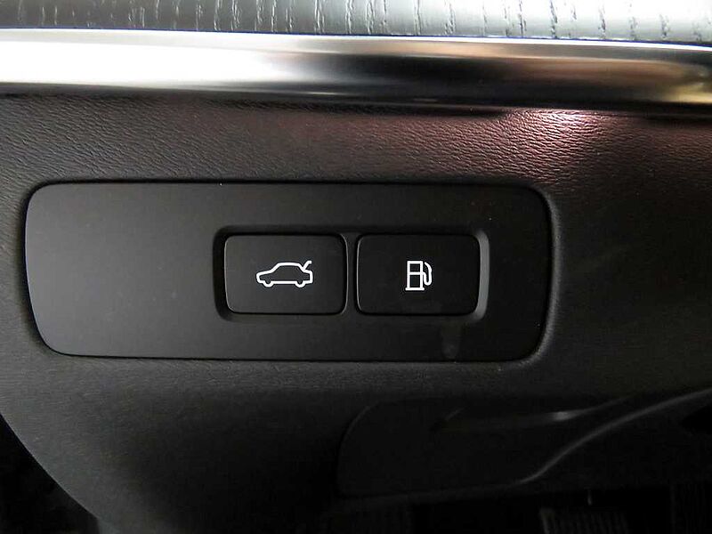 Volvo Recharge Ultimate, T8 AWD 플러그-인 하이브리드, 전기/가솔린, 브라이트, 7 좌석