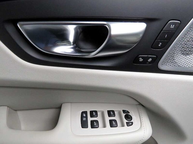 Volvo Ultra, B5 AWD 마일드 하이브리드, 가솔린, 브라이트