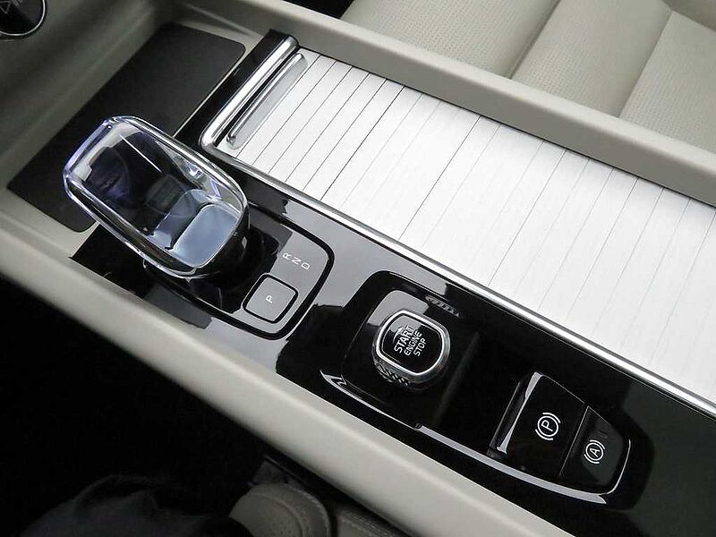 Volvo Ultra, B5 AWD 마일드 하이브리드, 가솔린, 브라이트