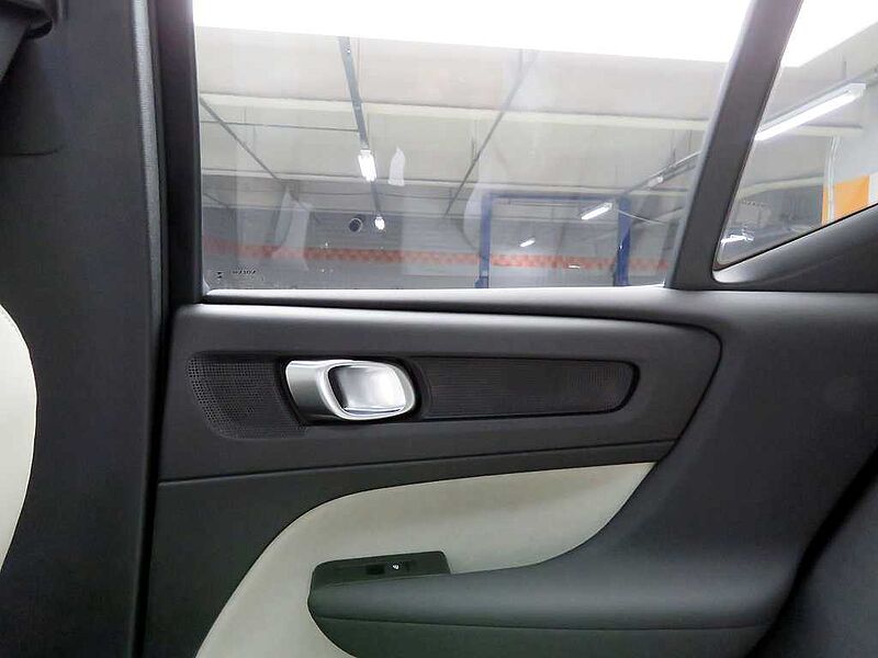 Volvo  Ultra, B4 AWD 마일드 하이브리드, 가솔린, 브라이트