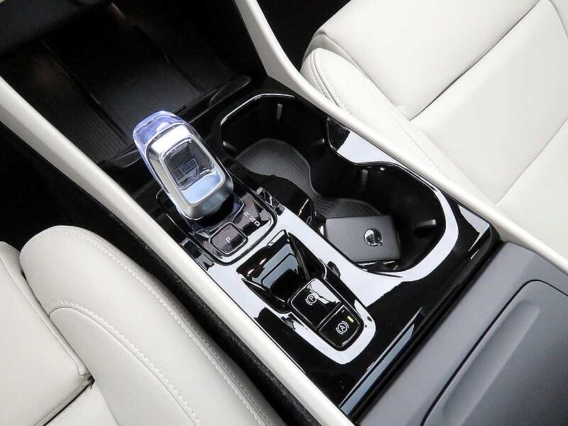 Volvo  Ultra, B4 AWD 마일드 하이브리드, 가솔린, 브라이트