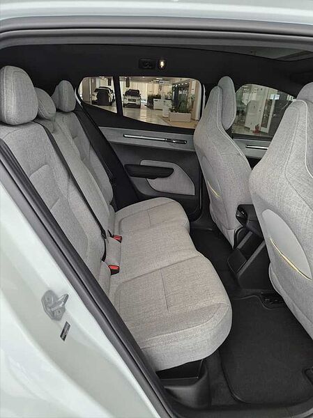 Volvo  Ultra, Single Motor Extended Range, 전기