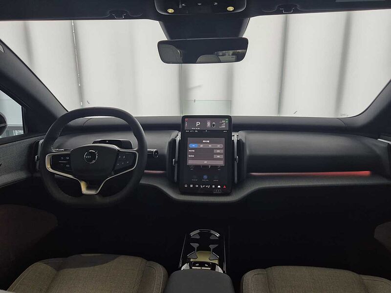 Volvo  Ultra, Single Motor Extended Range, 전기