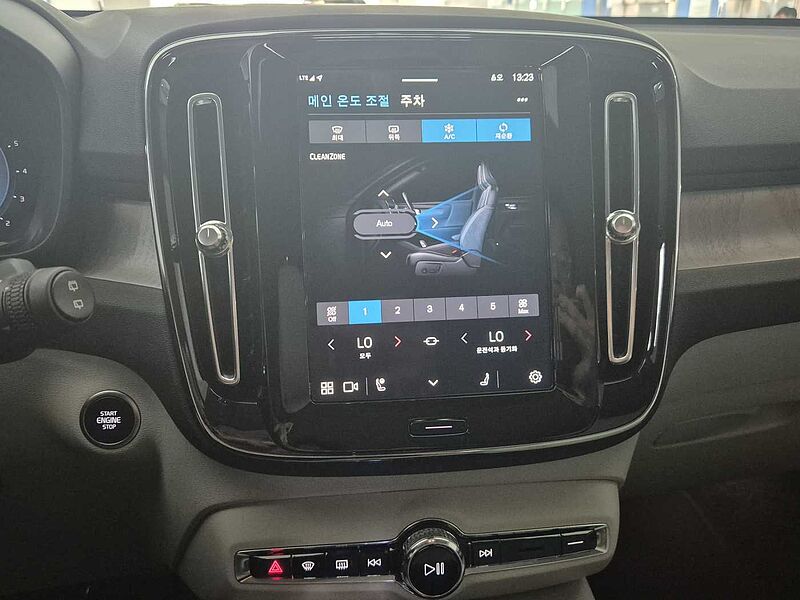 Volvo  Ultra, B4 AWD 마일드 하이브리드, 가솔린, 브라이트