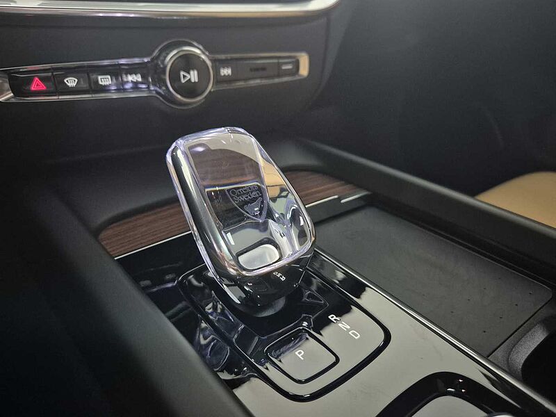 Volvo  Ultra, B5 AWD 마일드 하이브리드, 가솔린, 브라이트