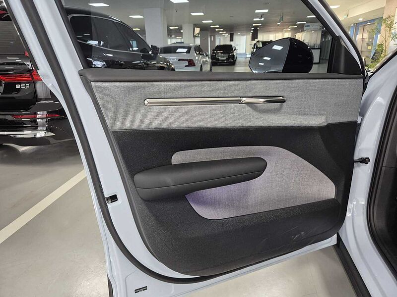 Volvo  Ultra, Single Motor Extended Range, 전기