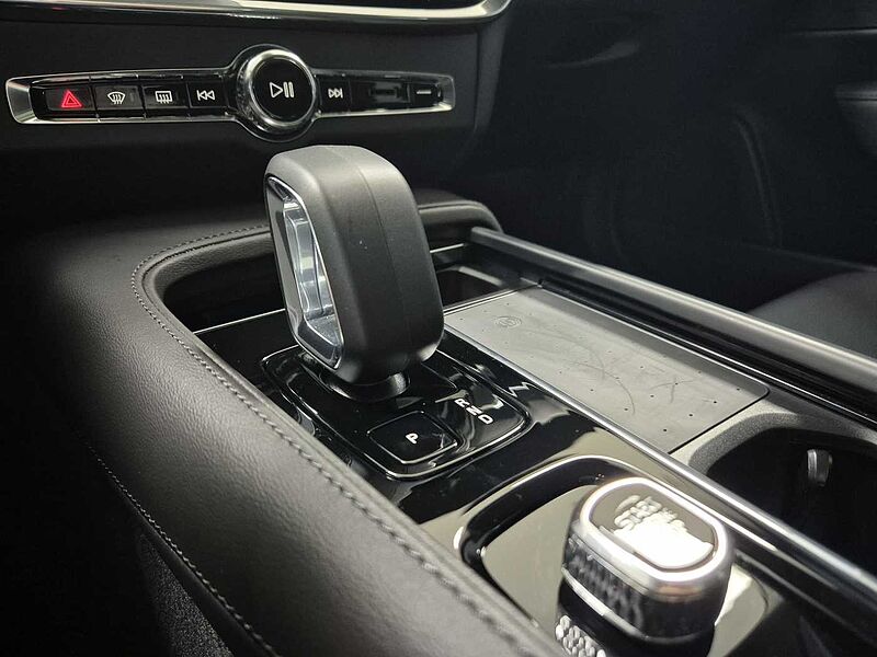 Volvo  Plus, B5 마일드 하이브리드, 가솔린