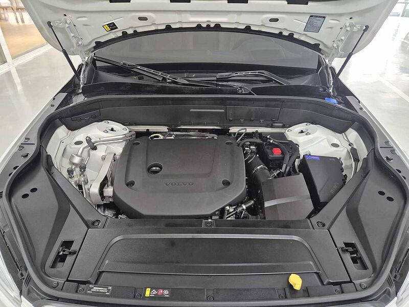 Volvo  Ultimate, B6 AWD mild hybrid, 가솔린, Bright, 7 좌석