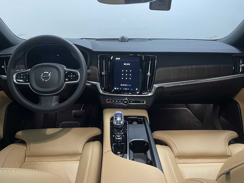 Volvo Ultimate, B5 마일드 하이브리드, 가솔린, 브라이트