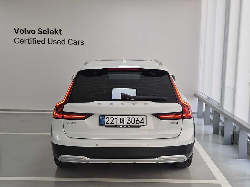 Volvo Ultra, B5 AWD 마일드 하이브리드, 가솔린, 브라이트