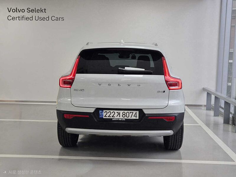 Volvo  Ultimate, B4 AWD mild hybrid, 가솔린, Bright