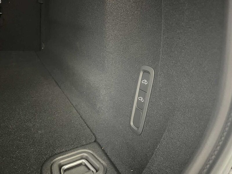 Volvo Ultra, B5 AWD 마일드 하이브리드, 가솔린, 다크