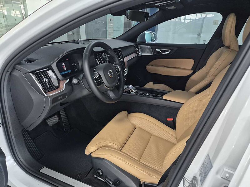 Volvo  Ultra, B5 AWD 마일드 하이브리드, 가솔린, 브라이트