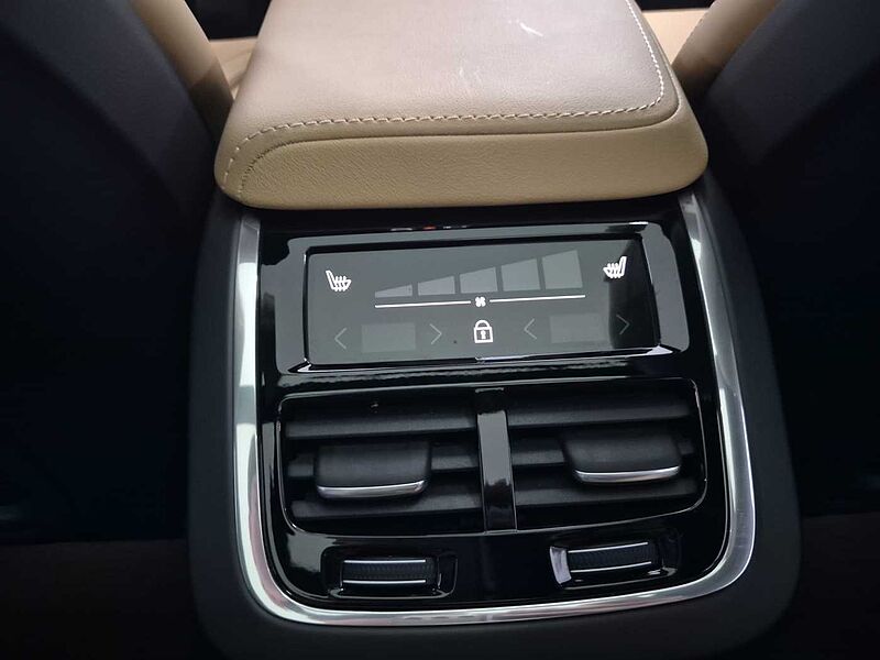 Volvo  Ultra, B5 AWD 마일드 하이브리드, 가솔린, 브라이트