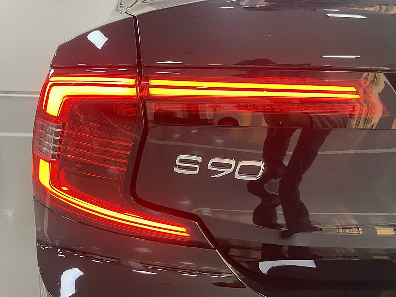 Volvo Ultimate, B5 마일드 하이브리드, 가솔린, 브라이트