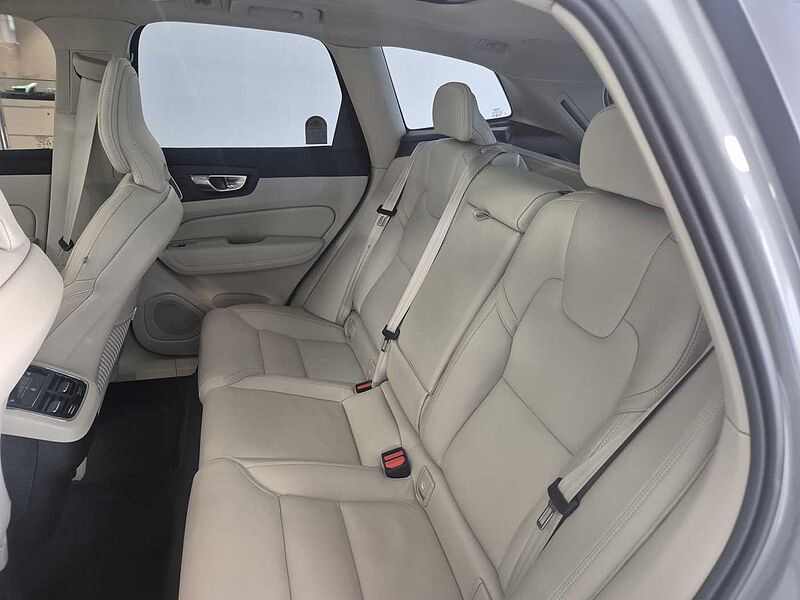 Volvo  Ultra, B5 AWD 마일드 하이브리드, 가솔린, 브라이트