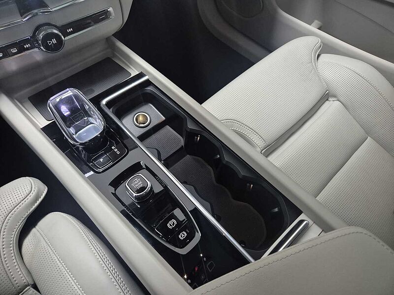 Volvo  Ultra, B5 AWD 마일드 하이브리드, 가솔린, 브라이트