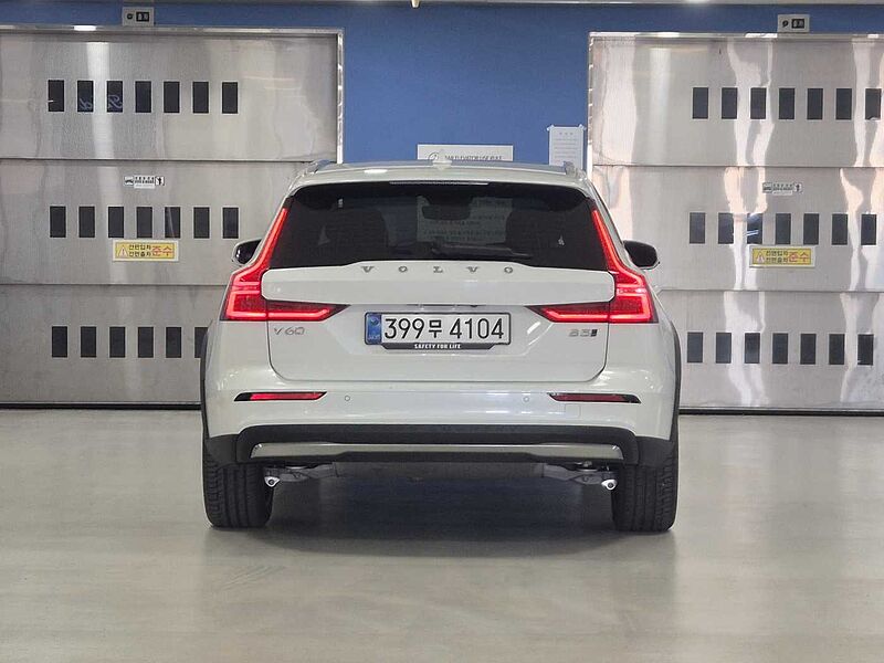 Volvo  Ultra, B5 AWD 마일드 하이브리드, 가솔린, 브라이트