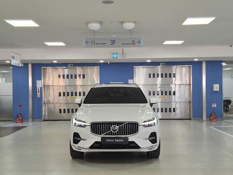 Volvo  Ultimate, B5 AWD mild hybrid, 가솔린, Bright