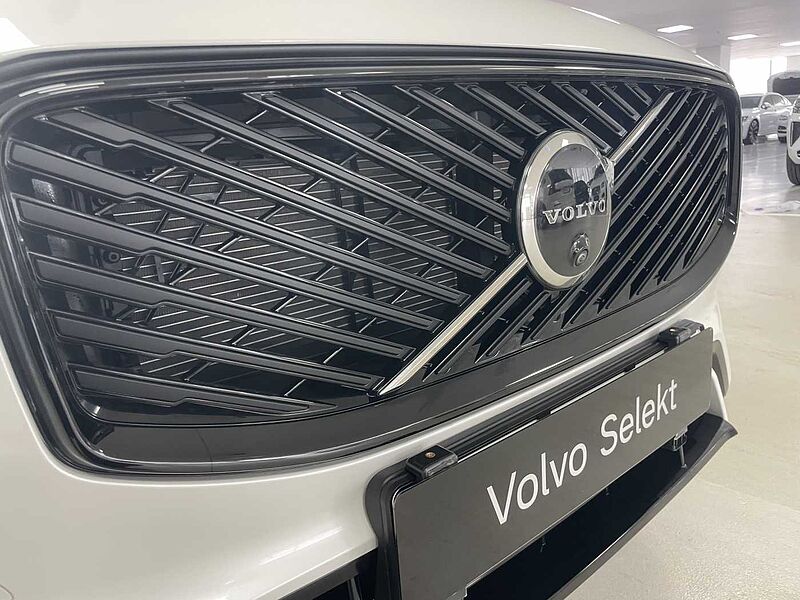 Volvo Ultra, B5 AWD 마일드 하이브리드, 가솔린, 다크