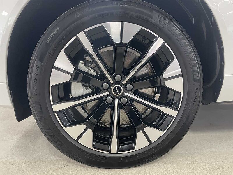 Volvo Ultra, B5 AWD 마일드 하이브리드, 가솔린, 다크