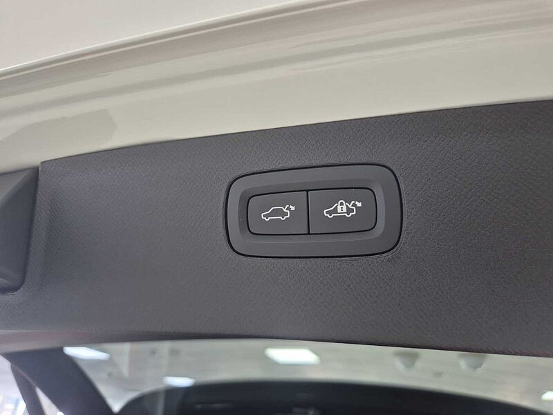 Volvo Ultra, B6 AWD 마일드 하이브리드, 가솔린, 브라이트, 7 좌석