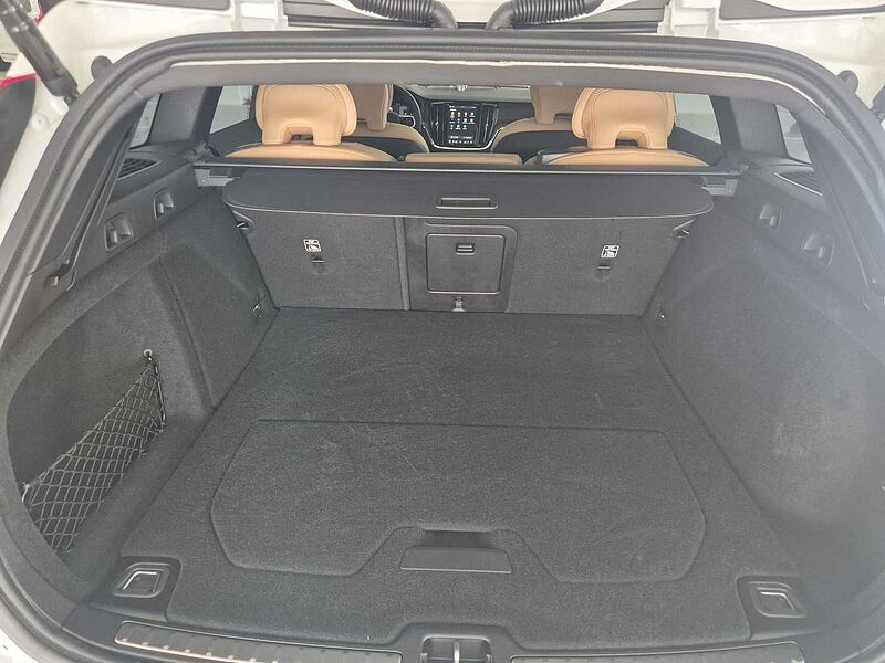 Volvo Ultra, B5 AWD 마일드 하이브리드, 가솔린, 브라이트
