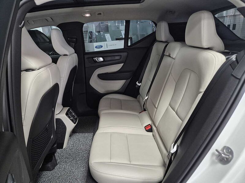 Volvo  Ultra, B4 AWD 마일드 하이브리드, 가솔린, 브라이트