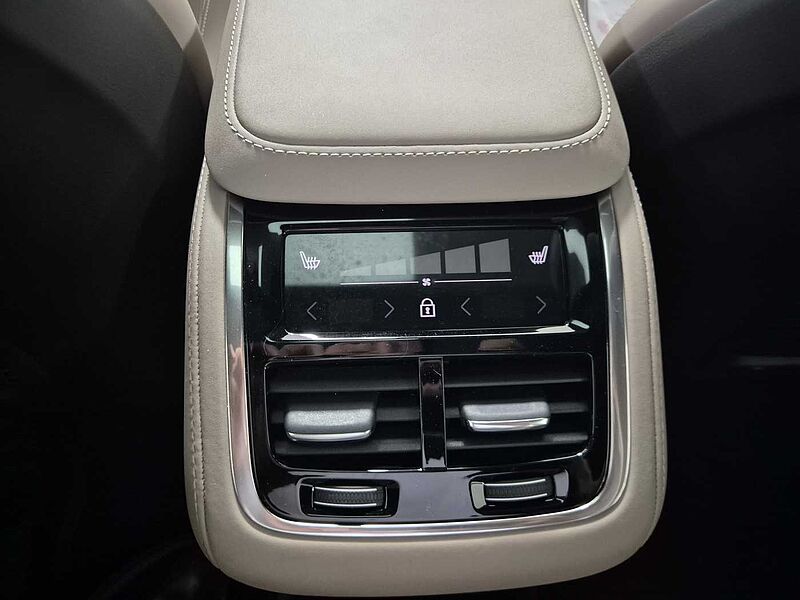 Volvo Ultra, B6 AWD 마일드 하이브리드, 가솔린, 다크, 7 좌석