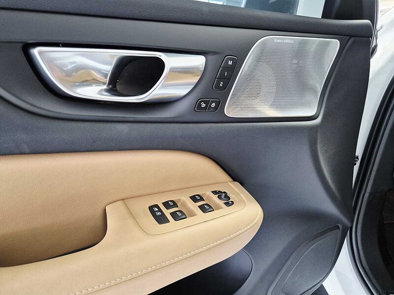 Volvo Ultra, B5 AWD 마일드 하이브리드, 가솔린, 브라이트