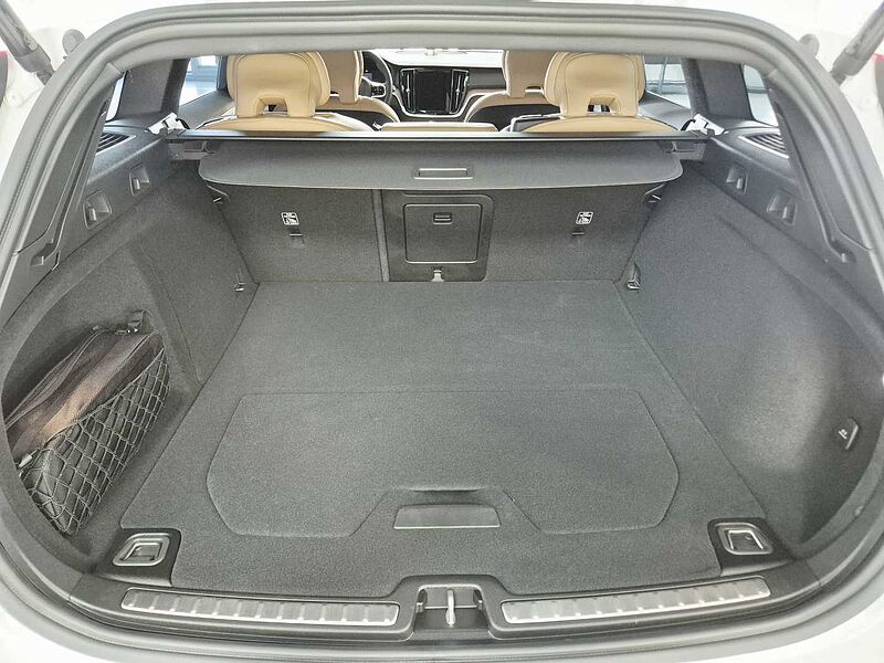 Volvo Ultra, B5 AWD 마일드 하이브리드, 가솔린, 브라이트
