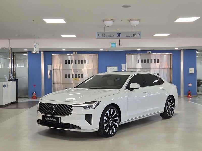Volvo Ultra, B5 마일드 하이브리드, 가솔린, 브라이트